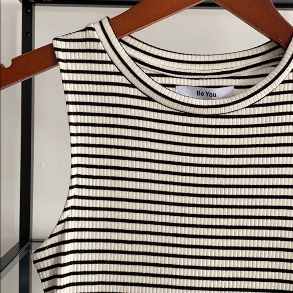 💥2 for $15 Be You Sleeveless Striped Dress with Slits - Picture 3 of 8